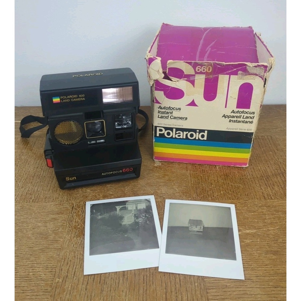 Vintage Polaroid Sun 660 Autofocus Instant Camera‎ w/ Strap & Box - FILM TESTED!
